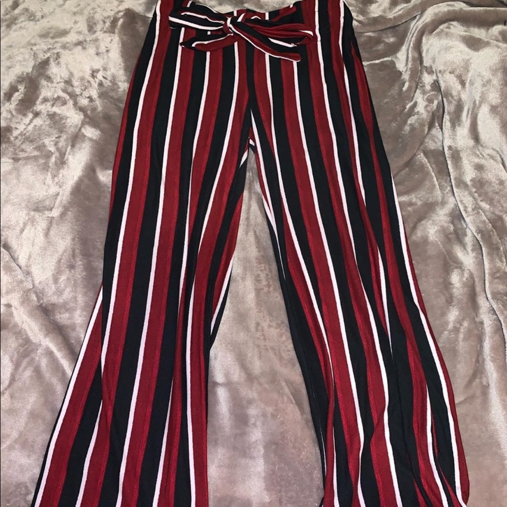stretchy pants